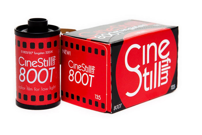 Cinestill 800T 35mm film box
