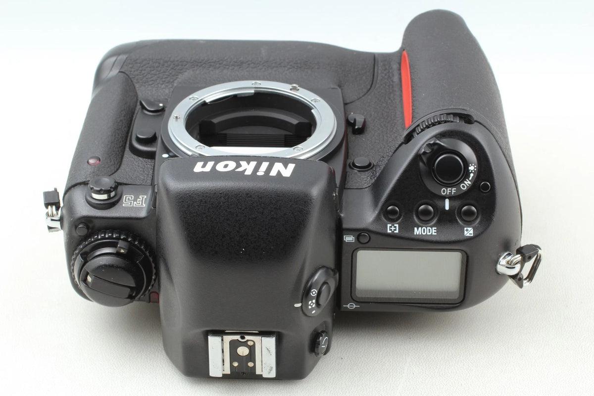 Nikon F5